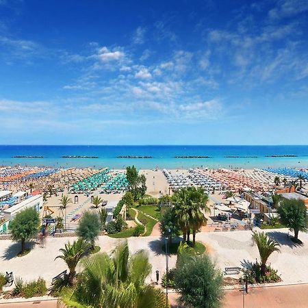 Hotel Bahia San Benedetto del Tronto Buitenkant foto