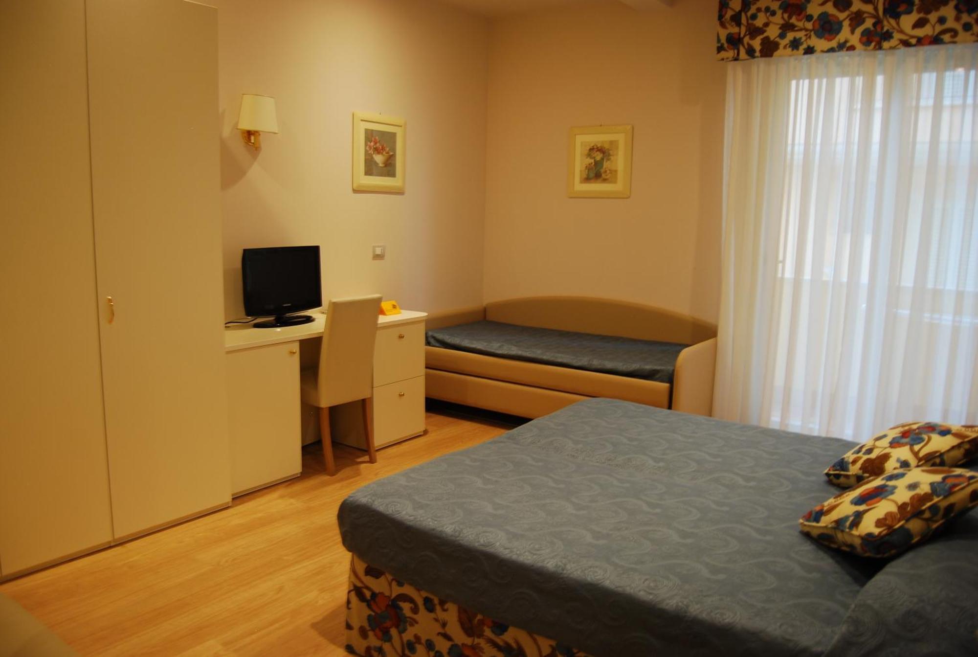 Hotel Bahia San Benedetto del Tronto Buitenkant foto