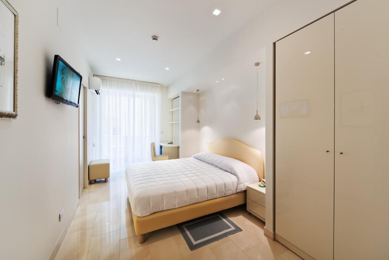 Hotel Bahia San Benedetto del Tronto Kamer foto